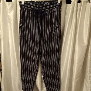 Zara Men's Blue and White Striped Pants Small